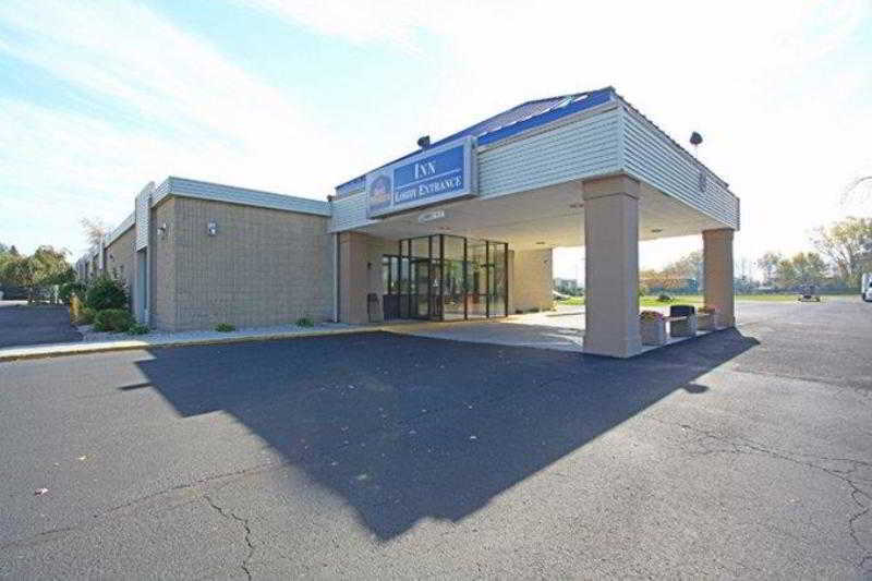 Days Inn & Suites By Wyndham Mt Pleasant Mount Pleasant Eksteriør billede
