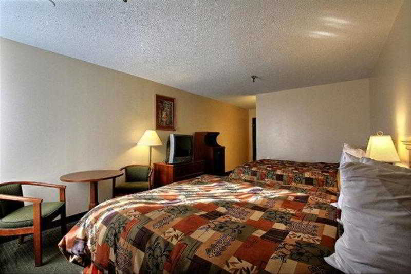 Days Inn & Suites By Wyndham Mt Pleasant Mount Pleasant Værelse billede